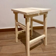 My project for course: Making Wooden Furniture with Traditional Joinery. Un projet de Artisanat, Design, Fabrication de mobilier, DIY , et Menuiserie de juliocesarfx - 04.04.2024