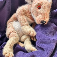 My project for course: Knitting Realistic Stuffed Animals: Make a Puppy from Yarn. Un progetto di Fiber Art e Maglia di Spoon Drift - 05.04.2024