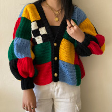 Harry Styles Inspired Patchwork Cardigan. Arts, Crafts, Fashion, Fashion Design, Fiber Arts, and Crochet project by Grace Xu - 04.09.2024