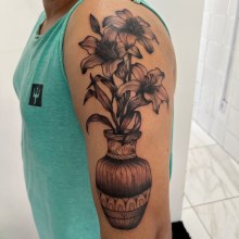 Meu projeto do curso: Técnicas de tatuagem blackwork com fine line. Tattoo Design project by Damião Tavares Campos - 04.20.2024