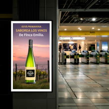 Diseño de etiqueta de vino Verdejo. Un proyecto de Publicidad, UX / UI, Packaging y Diseño digital de María Ortiz - 22.04.2024