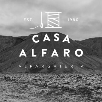 Casa Alfaro. Design, Br, ing, Identit, Fashion, Graphic Design, Packaging, and Shoe Design project by María Sanz Ricarte - 09.14.2014