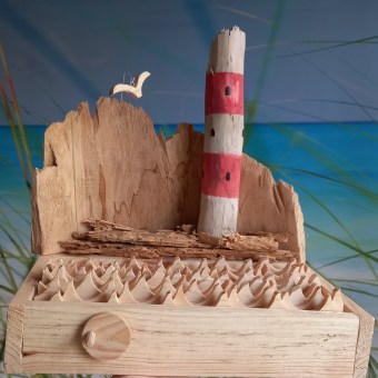 Mój projekt z kursu: Drewniane automaty: twórz ruchome rzeźby. Un proyecto de Diseño de personajes, Escultura, Diseño de juguetes, Art to y Carpintería de Ann Jancy - 01.05.2022