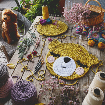 Cojín Teo. Un proyecto de Artesanía, Crochet y Tejido de punto de Laura Carmona (Susimiu) - 04.07.2022