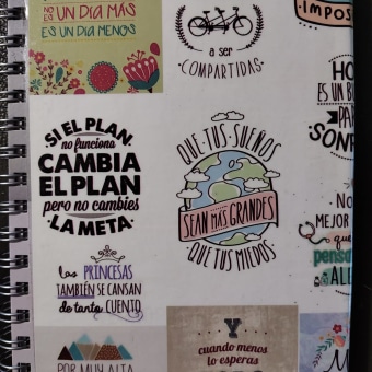 Mi proyecto del curso: Cuaderno de viajes: documenta emociones y recuerdos. Sketchbook, Narrative, Non-Fiction Writing, Creative Writing, Lifest, and le project by Fernanda - 03.21.2023