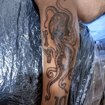 Mi proyecto del curso: Técnicas de tatuaje blackwork con línea fina. Un projet de Conception de tatouage de Alicia Hernandez - 28.01.2024