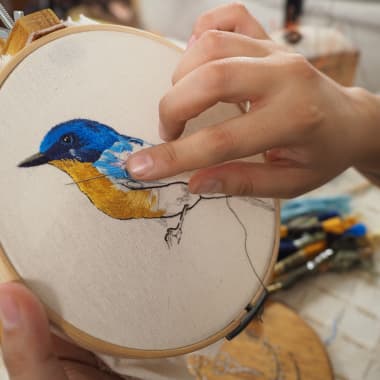 7 Embroiderers You Need to Follow 