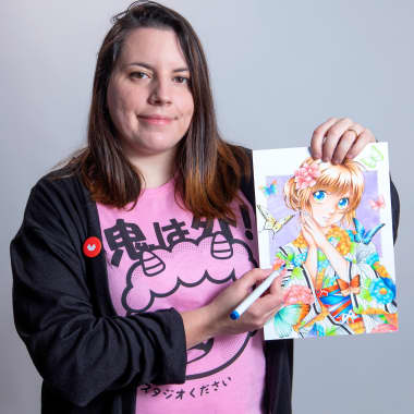 Materiales esenciales para crear ilustraciones manga con marcadores