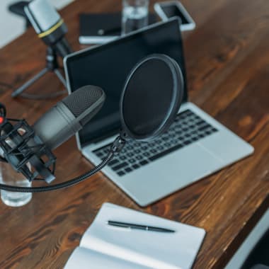 Consejos profesionales para montar un estudio de grabación de Podcast en casa