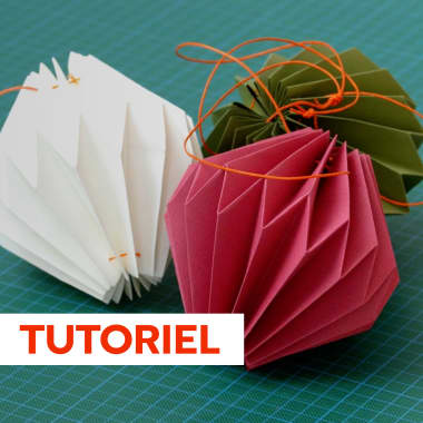 Tutoriel Craft : Comment créer ses boules déco en papier avec la designer Kate Colin