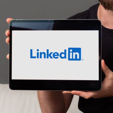 LinkedIn Tutorial: How to Reach Out to Decision Makers