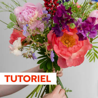 Tutoriel compositions florales : Comment faire un bouquet lié à la main