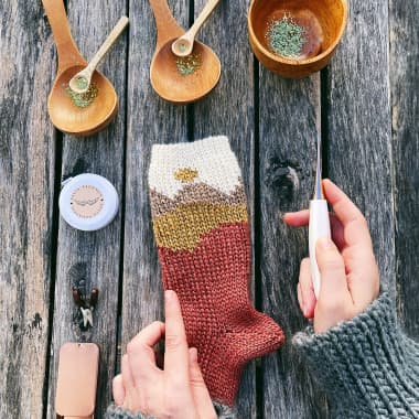 Descarga gratis un patrón de calcetín nórdico en crochet