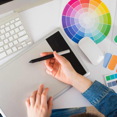 How to Become a Graphic Designer