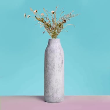 Ceramic Tutorial: how to recycle a vase with chalk paint