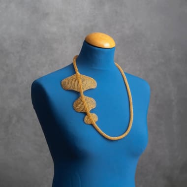 A Beginner’s Guide to Crochet Wire Jewelry