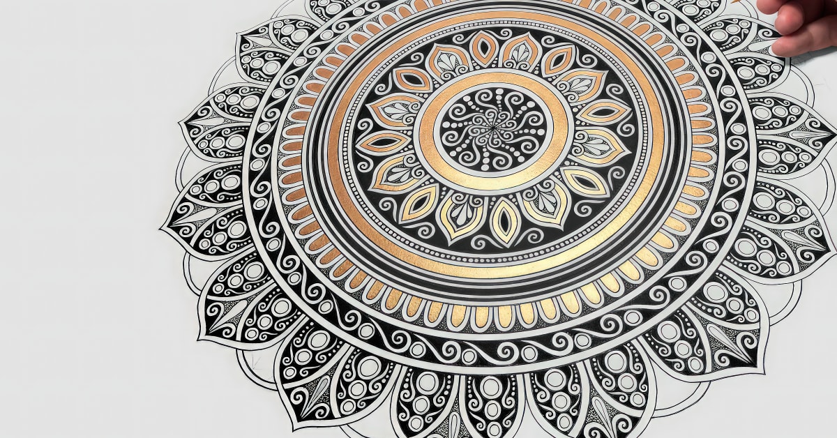 Painting Acrylic Mandalas with Professional Techniques