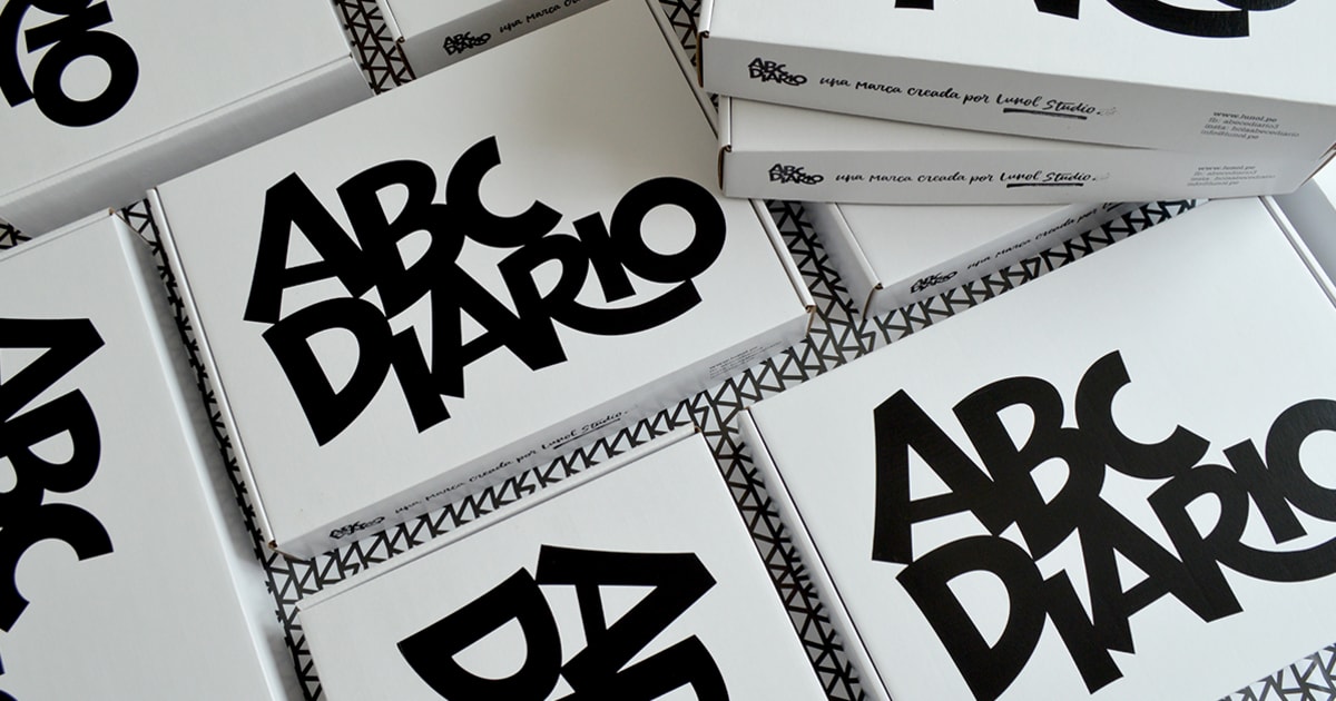 7 Lettering And Calligraphy Artists That Will Inspire You Domestika Get yourself a pencil, eraser (a kneaded or artist's eraser is helpful for making less eraser dust). 7 lettering and calligraphy artists