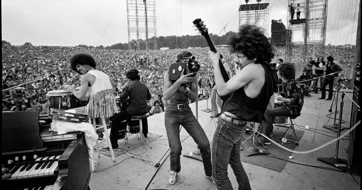 8 Great Concert Photographers You Must Know | Domestika
