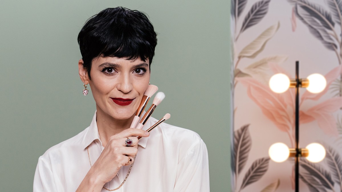 Curso online - Introducción a las técnicas profesionales de maquillaje  (Vanessa Rozan) | Domestika