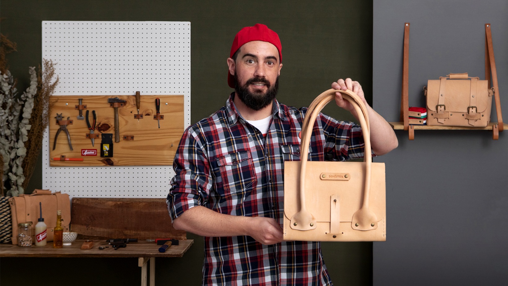 Online cursus - Handgemaakte leren tassen creëren voor (Gustavo Annoni - Bags) | Domestika