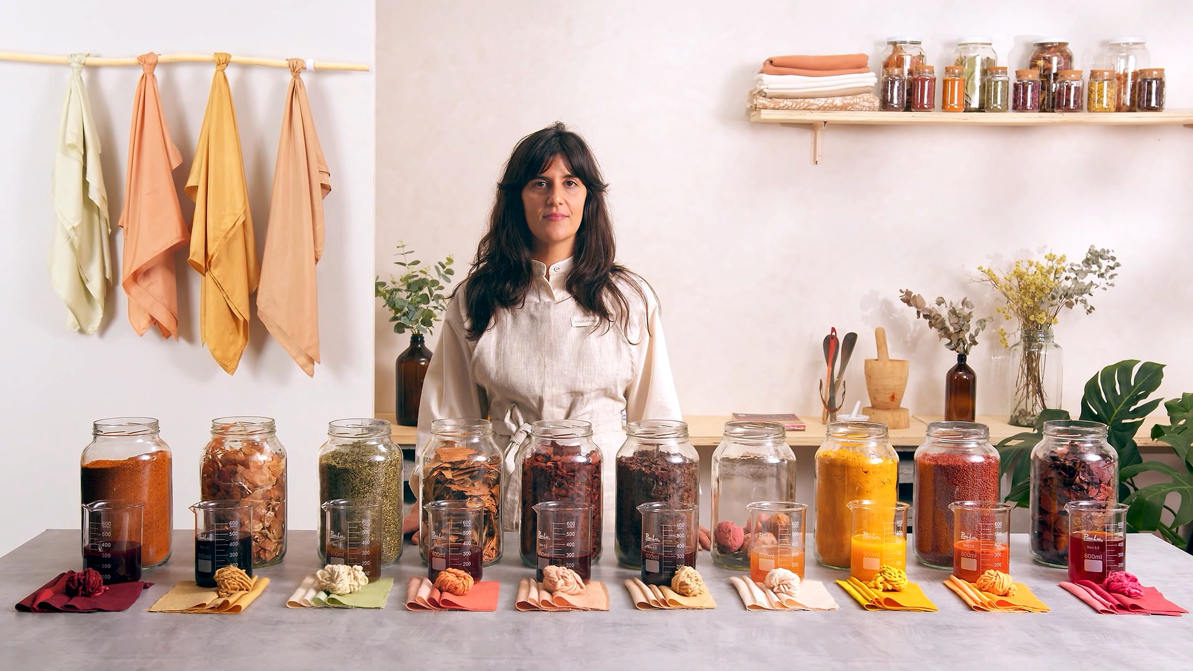 Online Course - Living Clothes: Sustainable Design and Botanical Dyeing  (FLAVIA ARANHA)