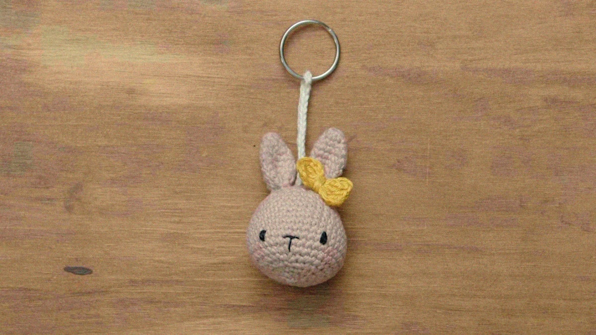 Transforming Amigurumi into Adorable Keychains A Tutorial by Joanna Kienmeyer Domestika