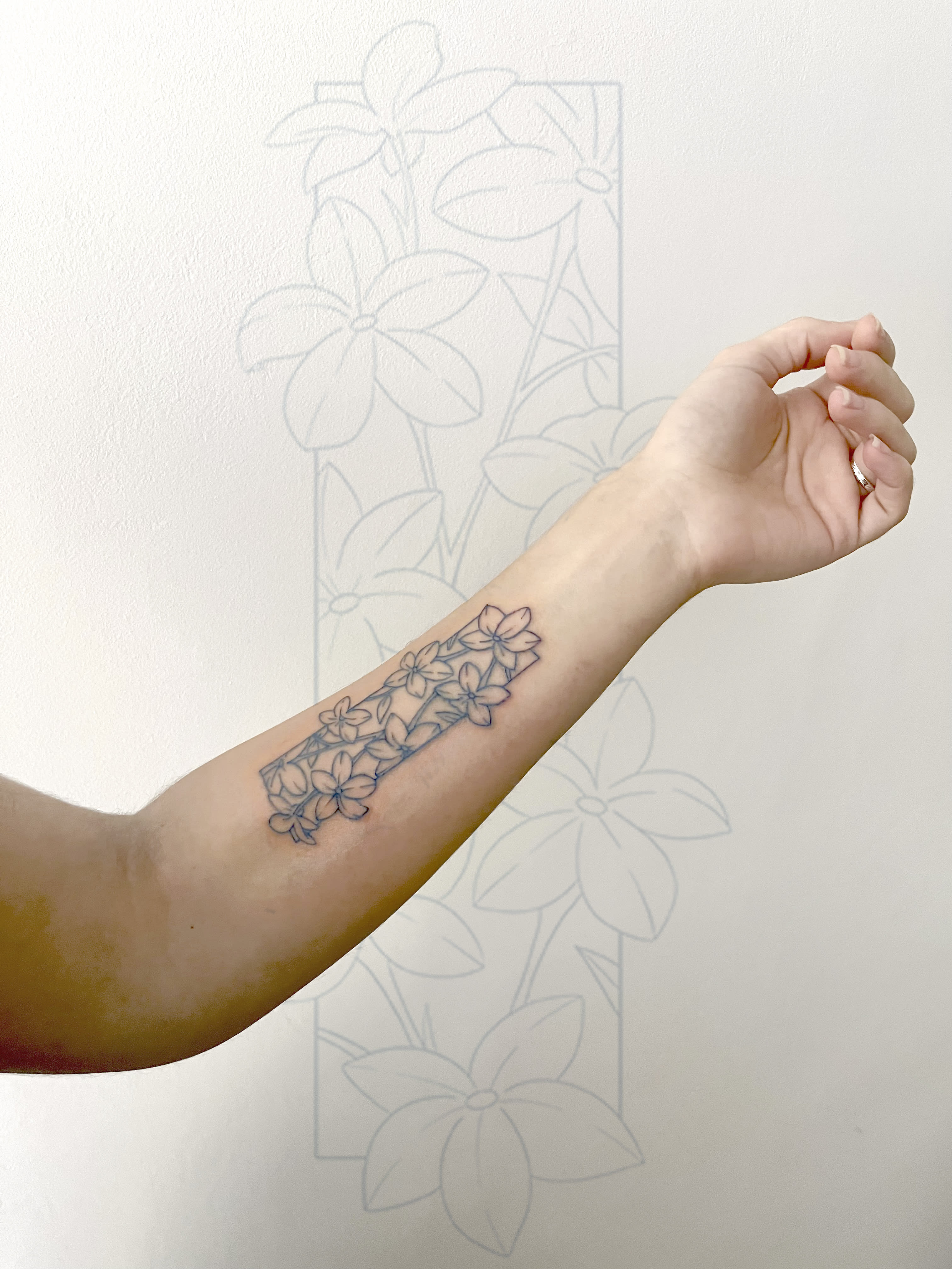 Mi Proyecto del curso: Tatuaje botánico "Jazmín"