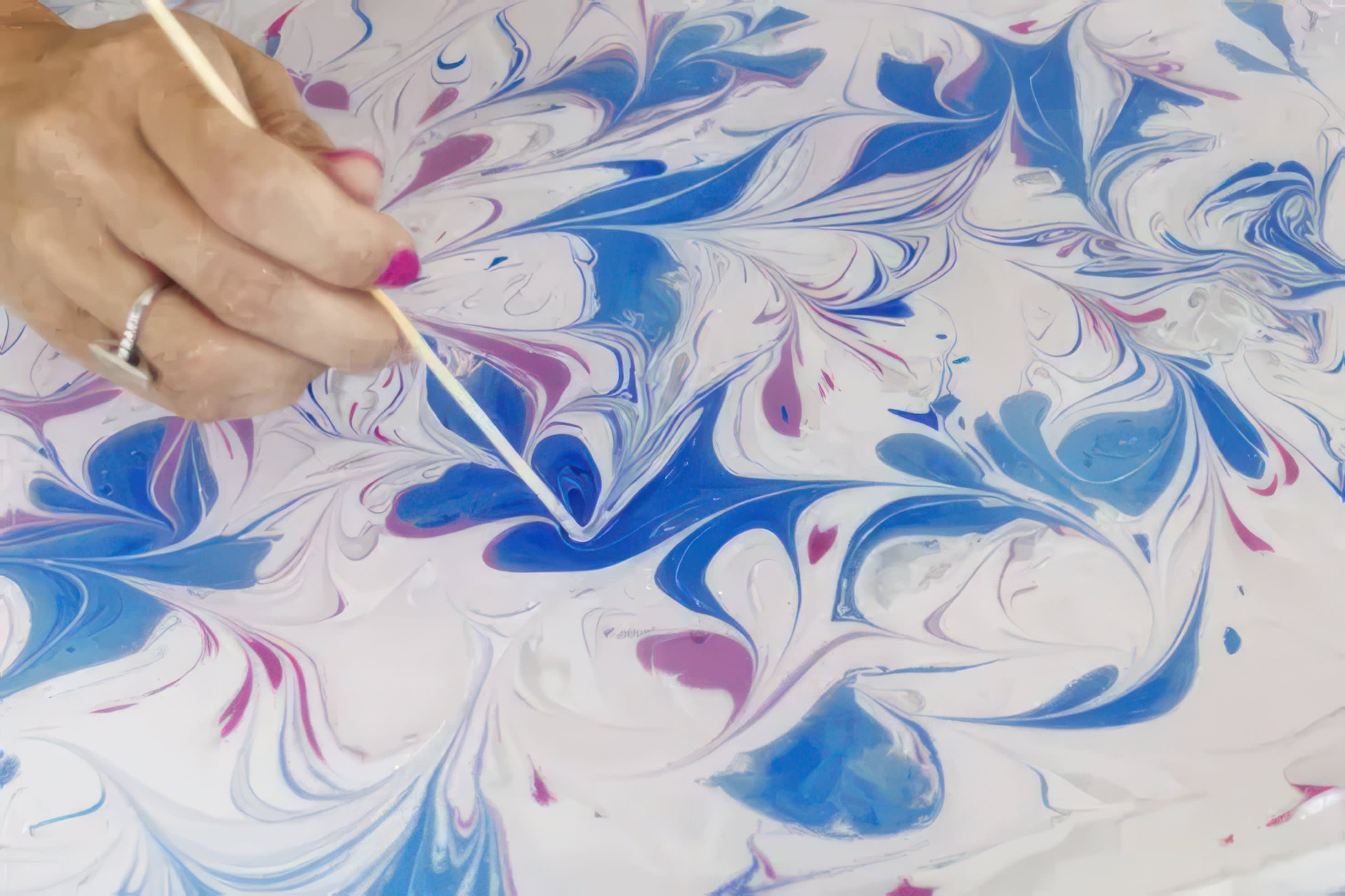 How To Marble Paper With Acrylic Paint. 