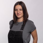 María Alarcón