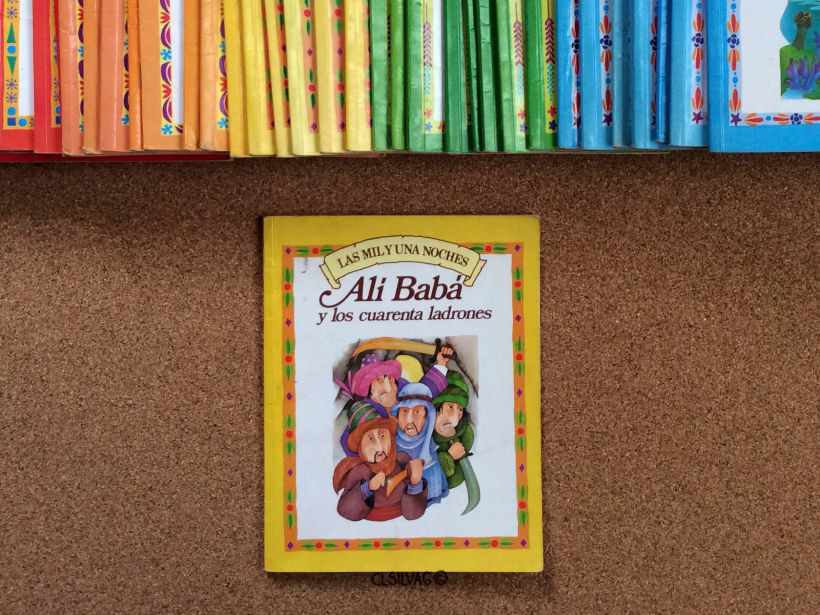 Libro selecionado aleatoriamente: Alí Babá y los 40 ladrones.