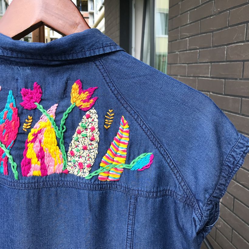 The Stitch Revolution course — Nature on a jacket 0