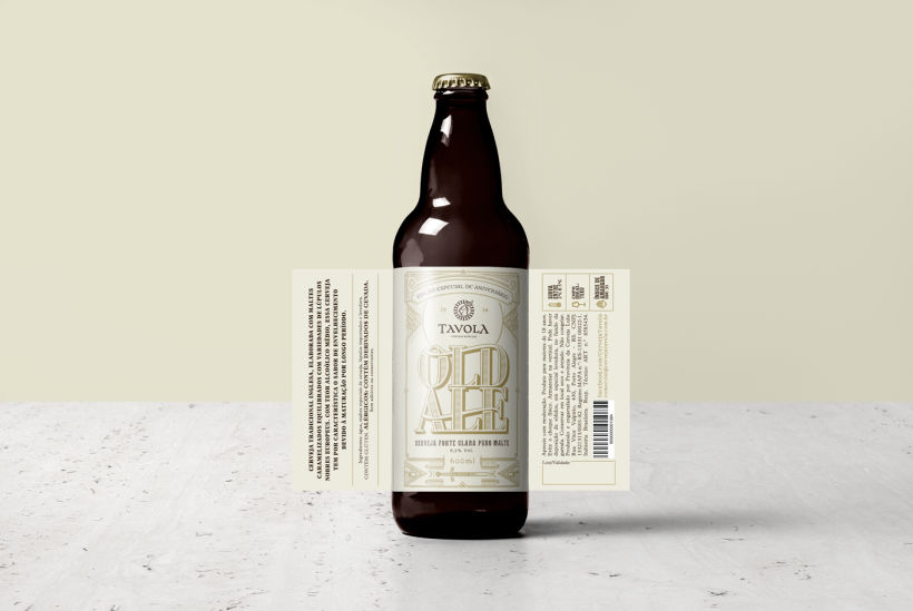 The illustration that makes up the label is completely vector to highlight the details.