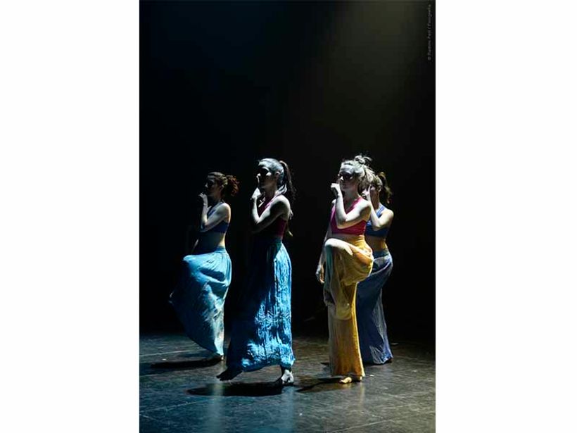 Juventud - danza contemporánea - diseño de vestuario CCC 10