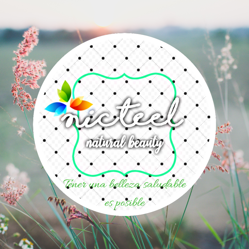 Logotipo: Tienda de cosméticos ecológicos que potencian la belleza humana, procurando cuidar nuestra salud y entorno.