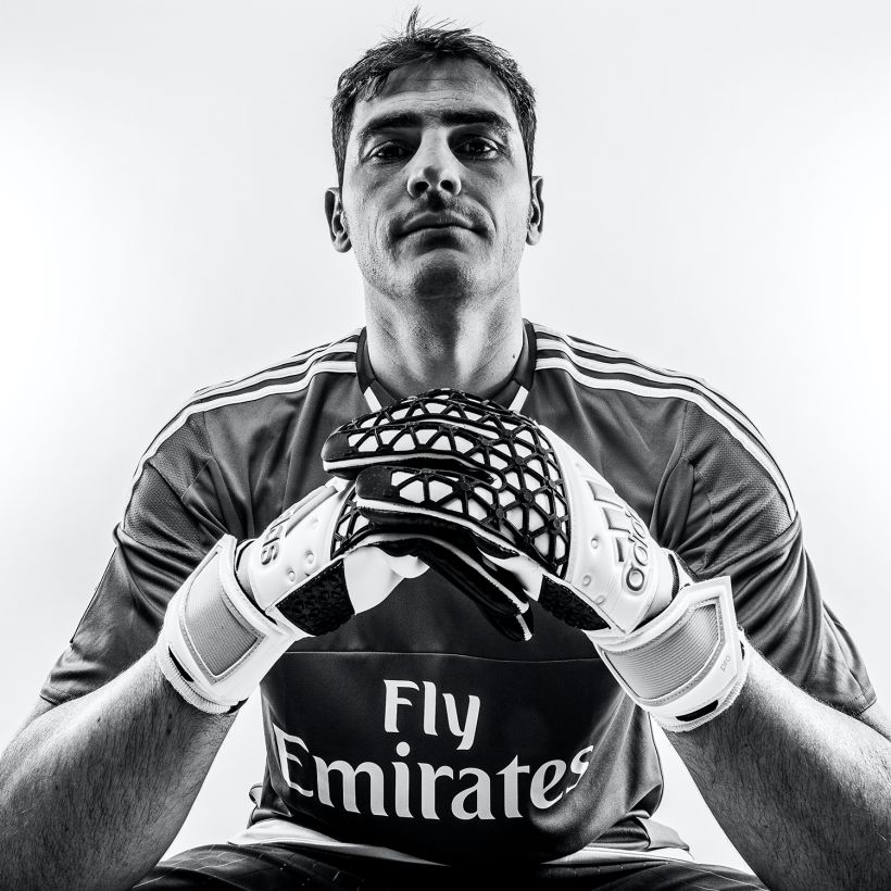Retrato al Futbolista Iker Casillas. ©Jeosm