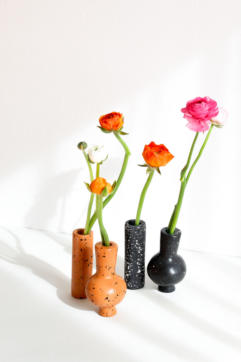 Vases · Jarrones y floreros 6