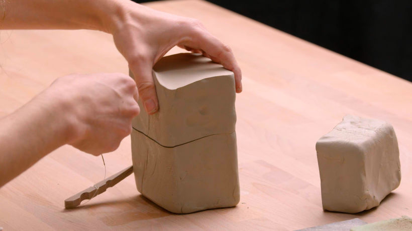 Tutorial Cerámica: cómo hacer una maceta en forma de piedra con arcilla 3