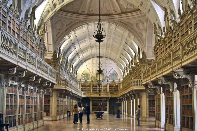 Biblioteca del Palacio Nacional de Mafra. Foto de Vítor Oliveira
