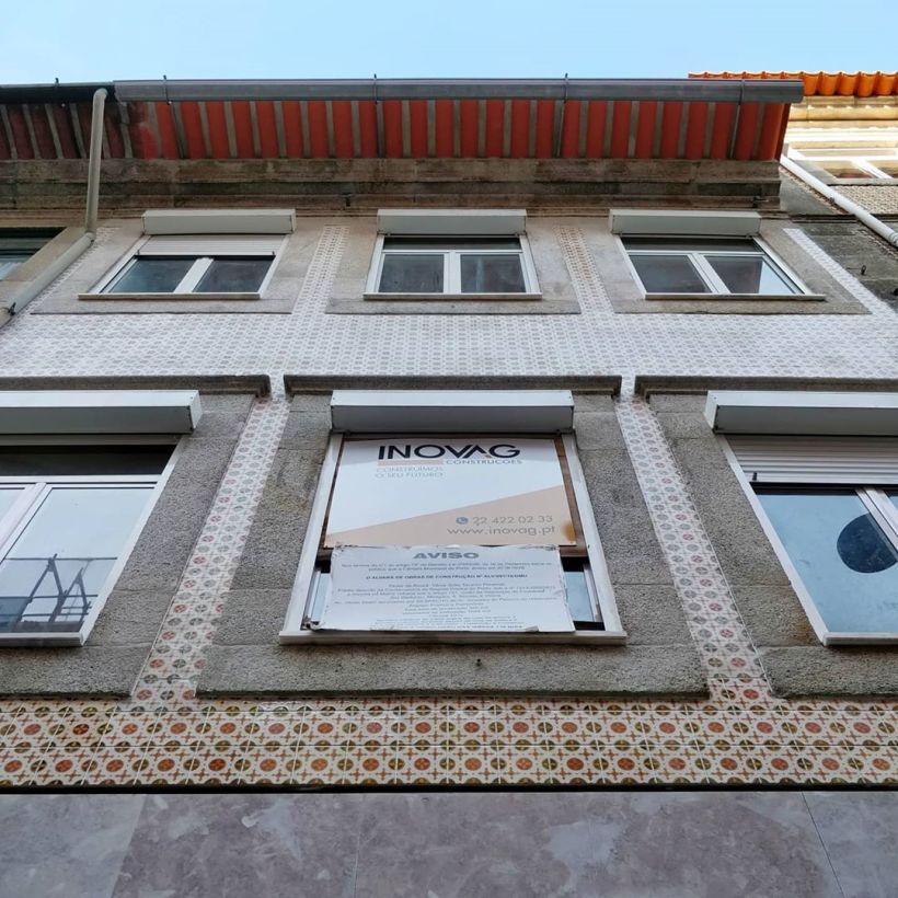 Tile replicas for a building facade 4