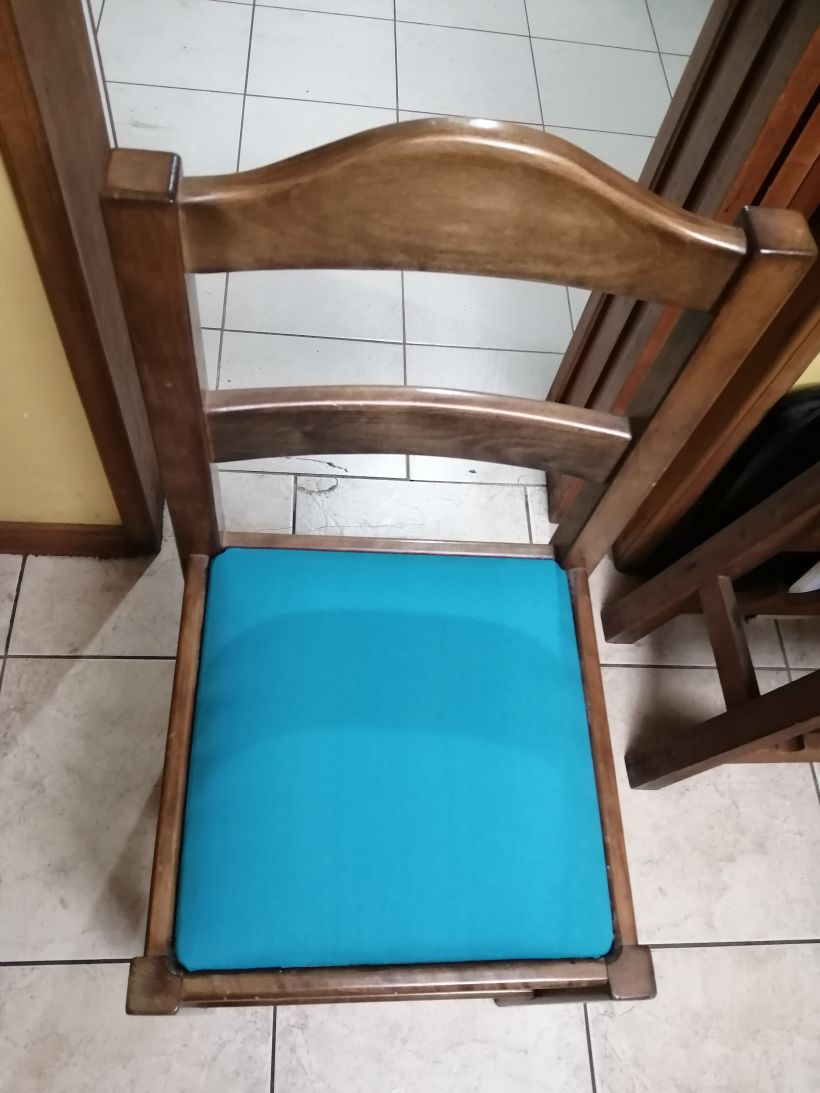 Mi Proyecto del curso: Restauración y tapizado de sillas 3