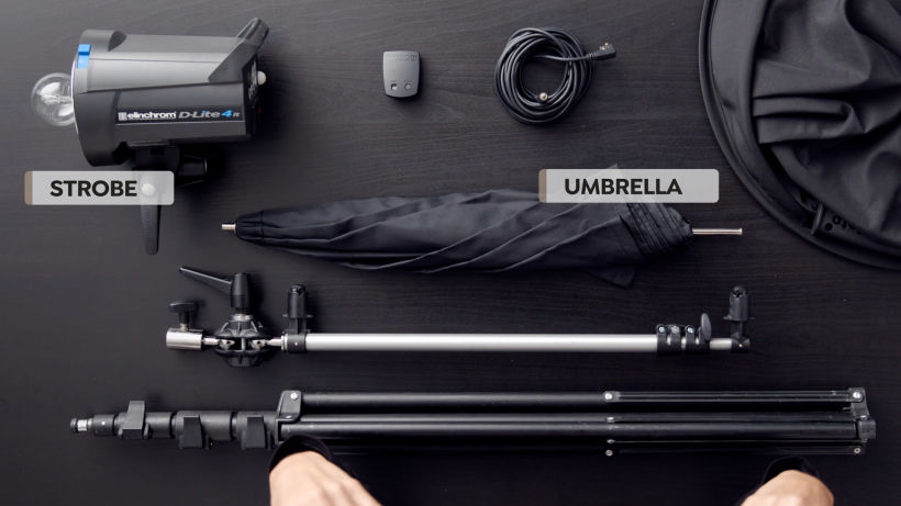 Con un paraguas puedes dirigir la luz estroboscópica montada en un trípode.