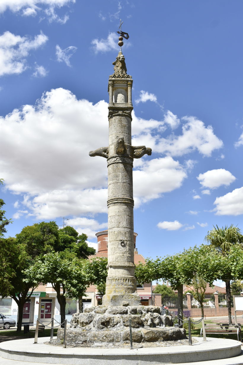 El monumento en cuestión: "El Rollo"