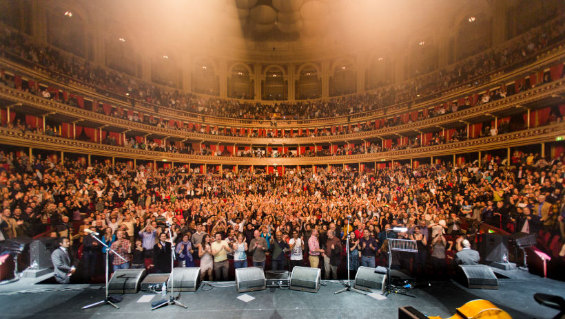 Público del Royal Albert Hall tras el concierto. Londres 2015 // Royal Albert Hall audience after the concert. London 2015