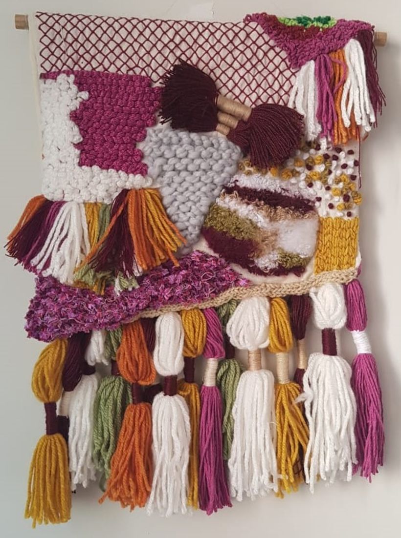 Mi Proyecto del curso: Introducción al macramé: creación de un tapiz decorativo 2