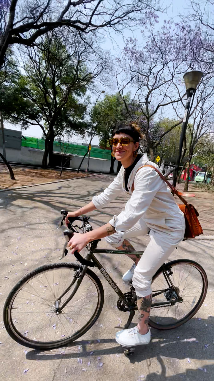 Diana cycles around Coyoacán, her neighborhood in the south of Mexico City.
