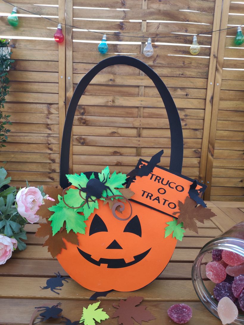 Especial Halloween cesta de caramelos  especial para realizar con niños 