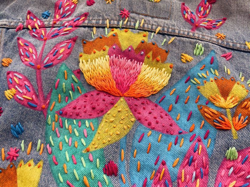  Embroidered painting on a denim jacket for the cover of Mollie Makes magazine 4
