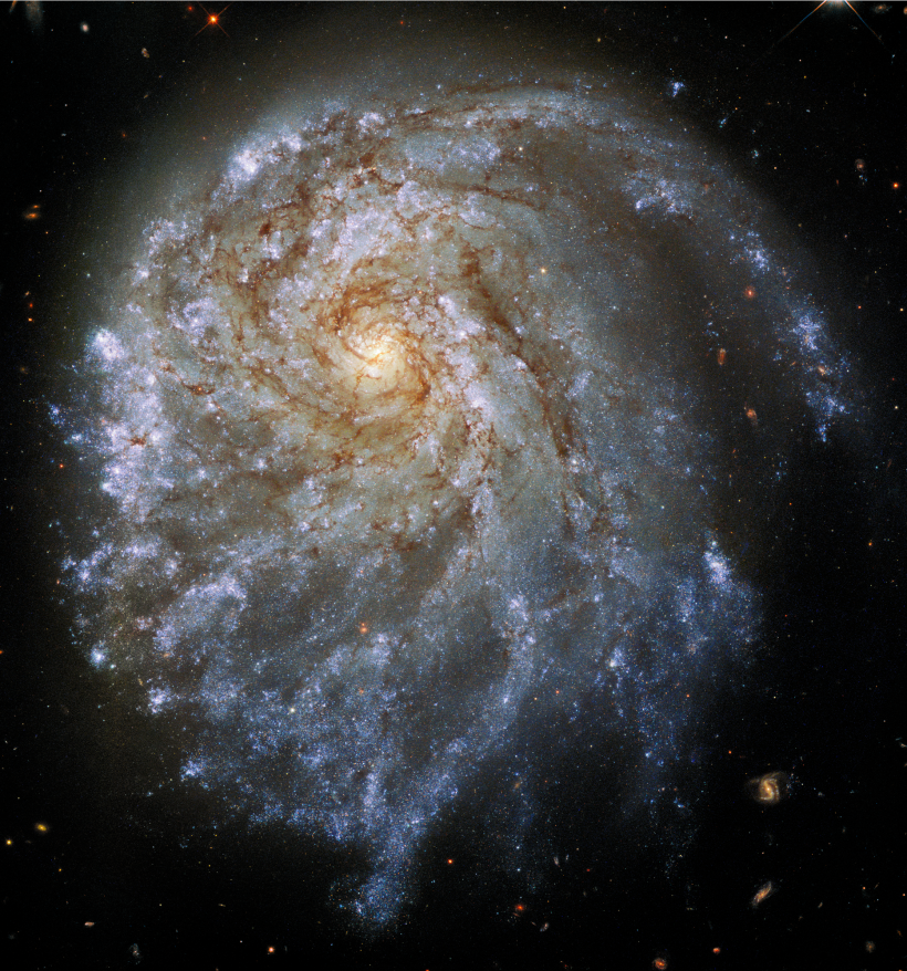 Realtime shot of spiral galaxy NGC 2276.