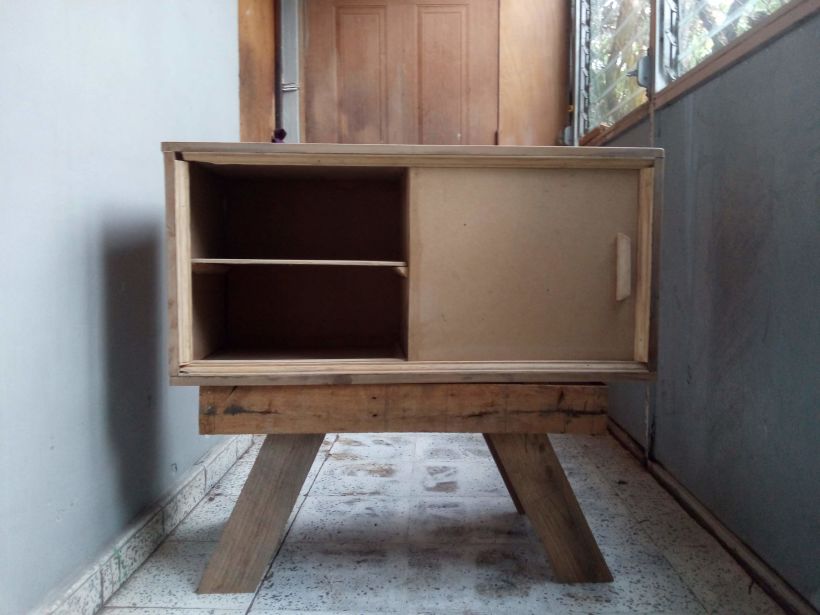Mi Proyecto del curso: Diseño y construcción de muebles para principiantes 18